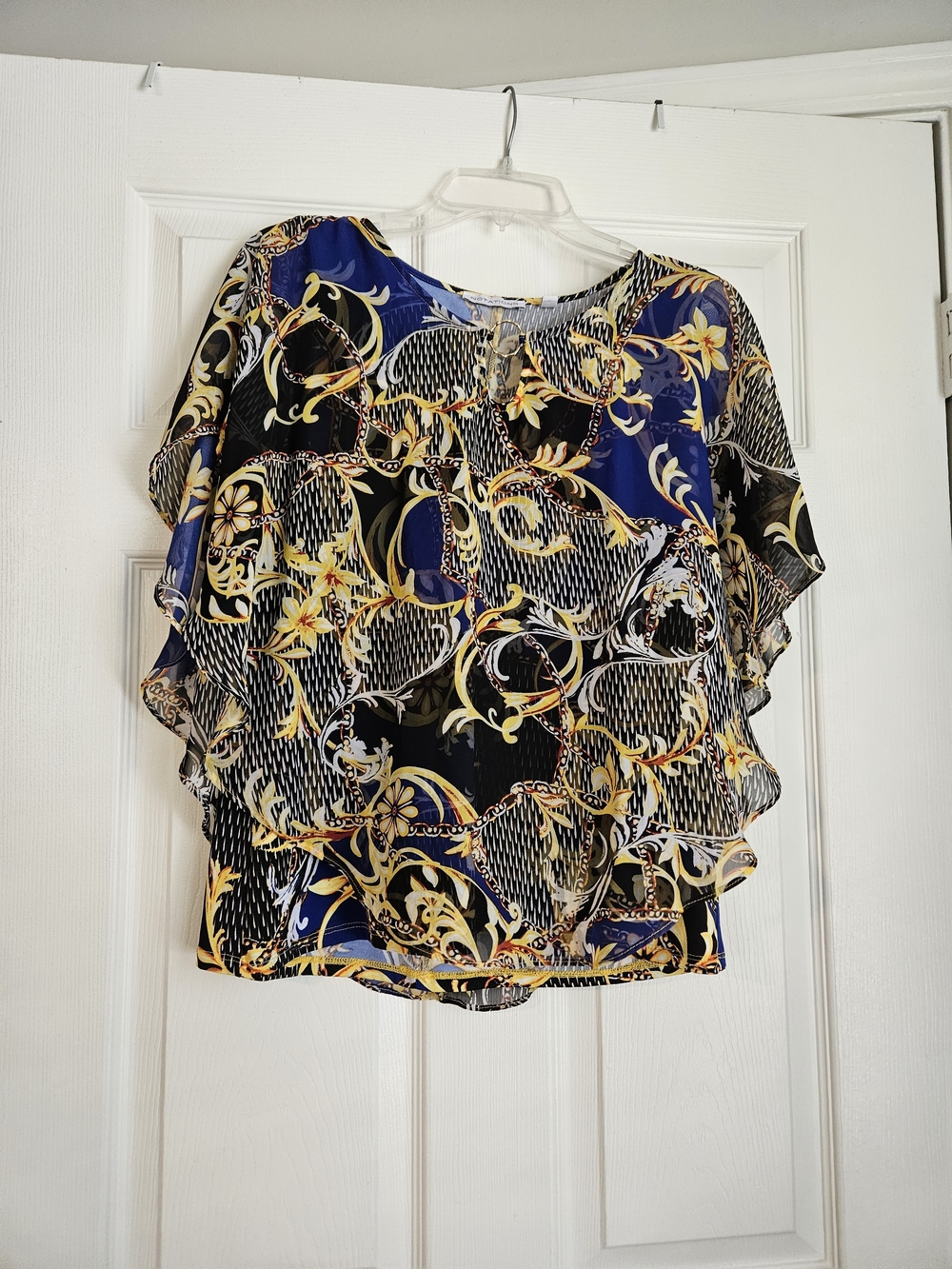 Notations Blue and Black Floral-Chain Flutter Sleeve Blouse